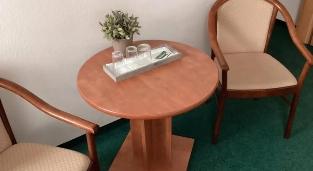Трёхместный номер Standard Hotel Karolina