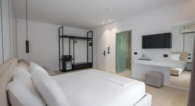 Standard Dreier Zimmer mit eingeschränktem Meerblick Arrei Hotel