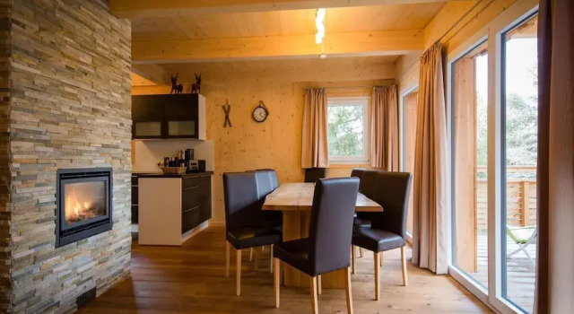 Lavish Chalet With Finnish Sauna, Забронировать Шале Отели Туррахер-Хёэ с парковкой, рядом с Горнолыжный подъемник Оттифантенлифт, Парковка