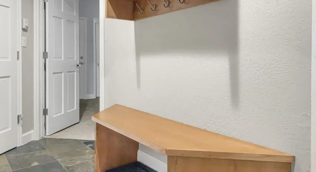 B11 Powder Run 2 Bedroom Condo by RedAwning