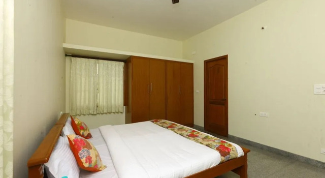 OYO 9785 Home Spacious 3BHK Rock Beach, Забронировать Отель Отели штата Тамилнада 3 звезды, 3*
