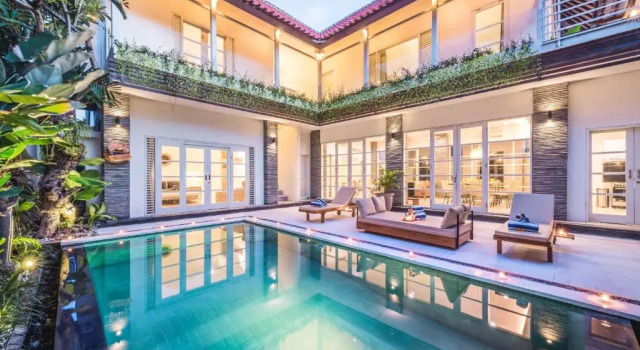Villa Milano - Private 6 BDR Villa in Seminyak, prime Location, Pool & Garden