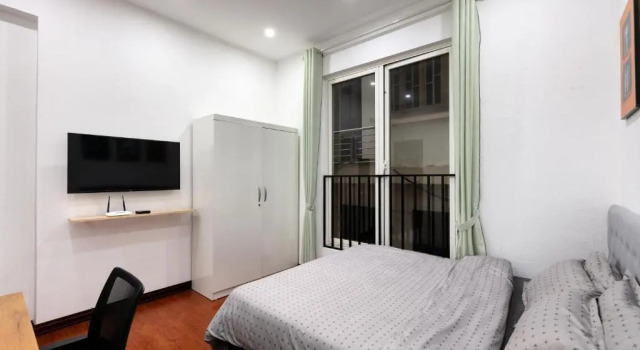 Апартаменты с балконом Pegasy Apartment Westlake