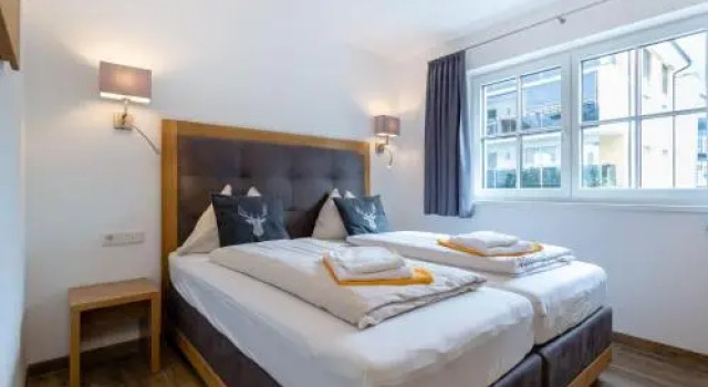 Luxury Tauern Apartment Piesendorf Kaprun 2, Rezerwuj Apartament Hotele w Salzburg z parkingiem, Parking