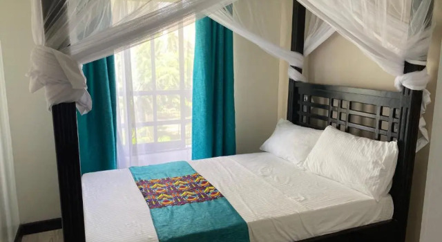 Lulu House