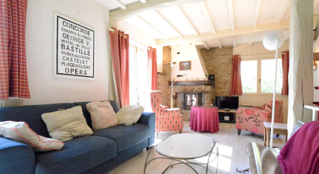 Luxury Pet Friendly Chalet in Bièvre near Forest, Забронировать Шале Бьевр Land of the High Lesse