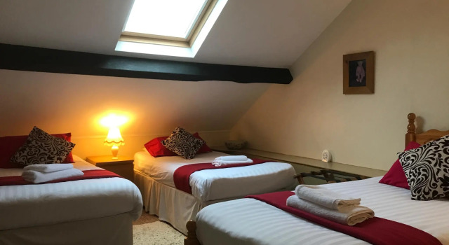 Victoria Guest Accommodation & Studio Apartments, Rezerwuj Apartament Pwllheli Lleyn Peninsula