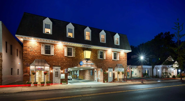 Номер Standard The Westfield Inn, BW Signature Collection