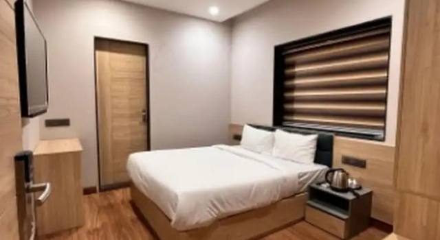 Двухместный номер Superior Hotel Aradhya  Inn