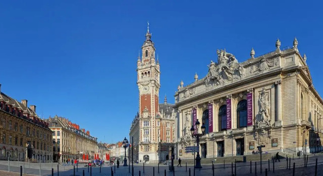 Hôtel du Centre, Забронировать Отель Рубе О-де-Франс, рядом с French National Academy for Youth Protection and Juvenile Justice