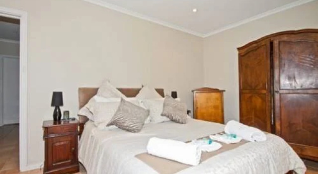 Amanzi Guest House, Réserver Maison d'hôtes Quartier central des affaires de Perth Perth
