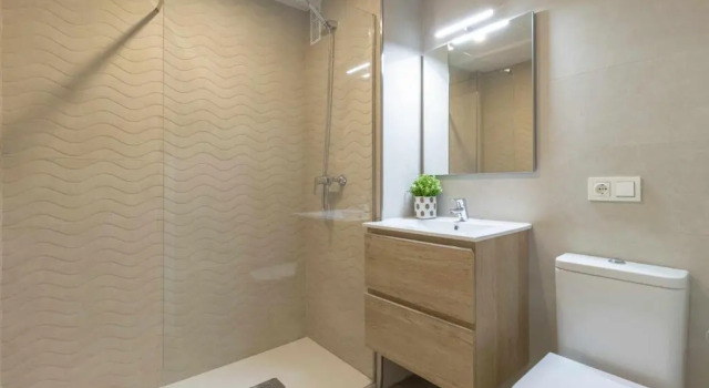 Marinsa Beach, 1 bedroom with seaview, Prenota Hotel Hotel a Axarquía con parcheggio, Parcheggio