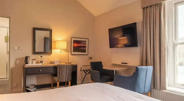 Двухместный номер Superior с видом на реку George Hotel