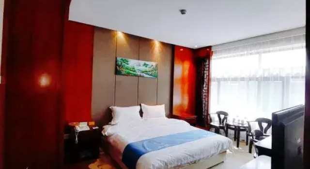Люкс Deluxe Tralin Hotel