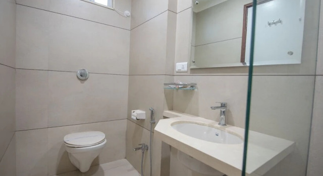 Hotel G Shy, Забронировать Отель Бхопал штат Мадхья-Прадеш, рядом с Железнодорожный вокзал Хабибгандж
