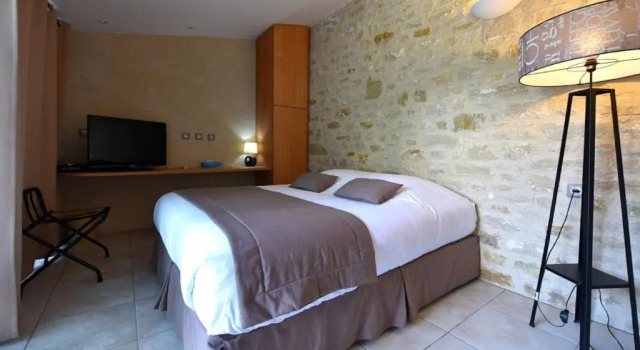 Номер Superior Hôtel Restaurant Logis Le Relais du Vivarais