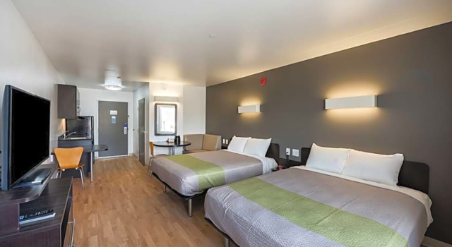 Vierer Suite Studio 6-Mccarran, NV - Sparks - Tahoe - Reno Industrial Center