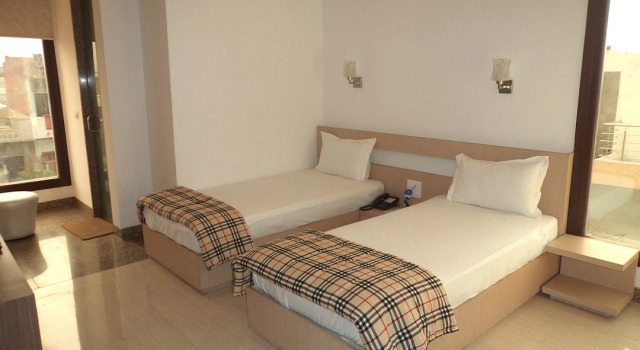 Relax Suites Hotel