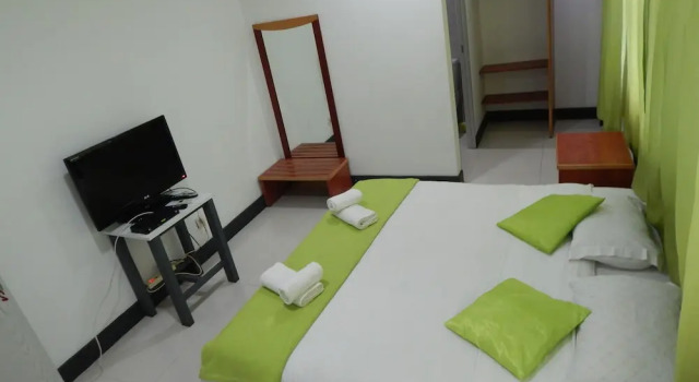 Standard Família quarto MozGuest Residence