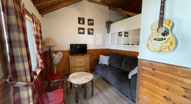 Коттедж Bobcaygeon Resort