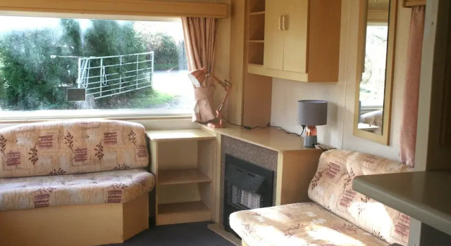 Lovely Bk Calypso Bluebird 6 Berth Holiday Caravan, Забронировать Дом для отпуска Абергавенни 
