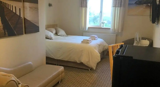 Tregenna Licenced Bed & Breakfast, Забронировать Отель Пембрук Пембрукшир
