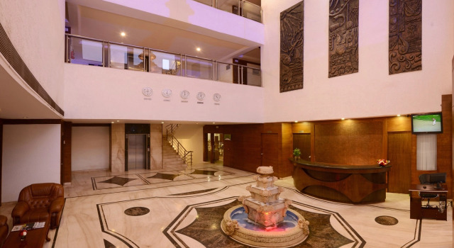 Keshav Clarks Inn, Rezervovat Hotel Hotely v Bangalore s parkováním, Parkování
