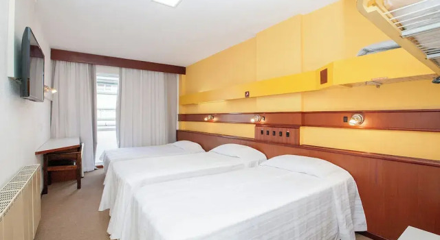 Трёхместный номер Deluxe Tri Hotel Bento Gonçalves