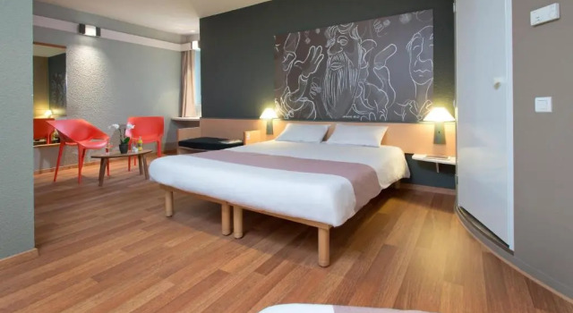 Трёхместный номер Superior ibis Aalst Centrum