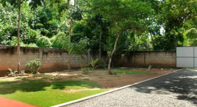 Hasthisha Guest, Reserva ahora Hostal o pensión Hoteles en Mirissa con aparcamiento, Aparcamiento