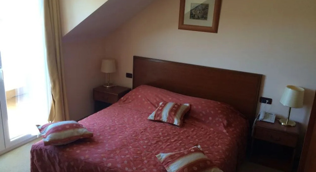 Villa Kastel, Book Villa Povljana 