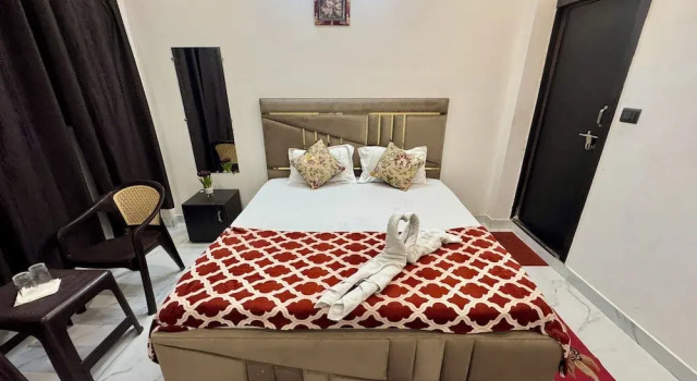 Номер Deluxe Hotel Bhavna Bhawan 800 m from Prem Mandir