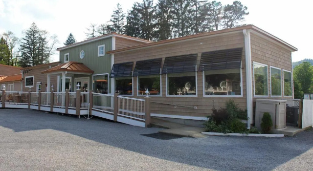Lake Front Hotel, Varaa Hotelli Cooperstown New York State