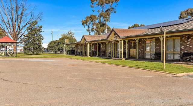 Quality Inn Carriage House Wagga Wagga