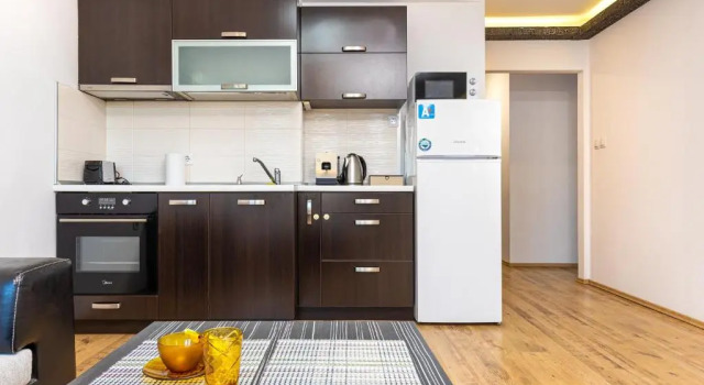 Апартаменты Nice 1BD Apartment next to Medical University