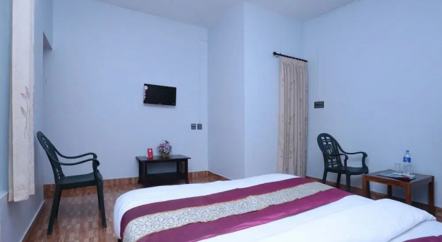 Coffee County, Book Hotel Sulthan Bathery 
