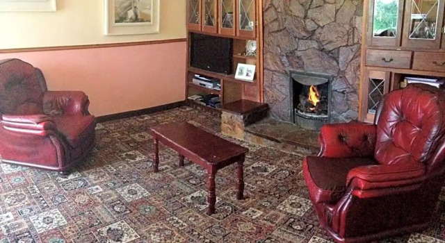 Eriu Lodge, Prenota Bed & breakfast Moyard 