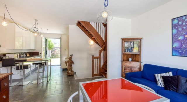 2 Bedroom Amazing Home In Vado Ligure, Забронировать Отель Отели Вадо-Лигуре 3 звезды, 3*