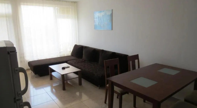 Апартаменты Breeze Apartment Complex