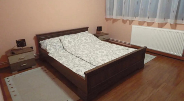 Modern two bedroom flat with balcony, Réserver Hôtel Lenti Zala