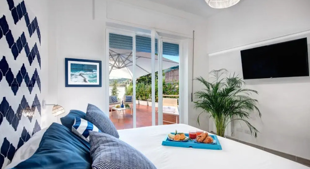 Gazebo Terrace Apartment, Забронировать Апартаменты/квартира Отели Сорренто с парковкой, рядом с St.Francis Church and Convent, Парковка
