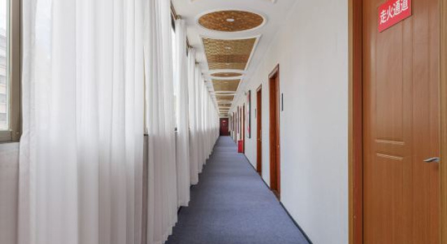 kangJie Hotel Taishan Longzhou Road Pedestrian Street, Rezerwuj Hotel Hotele w Jiangmen z parkingiem, Parking