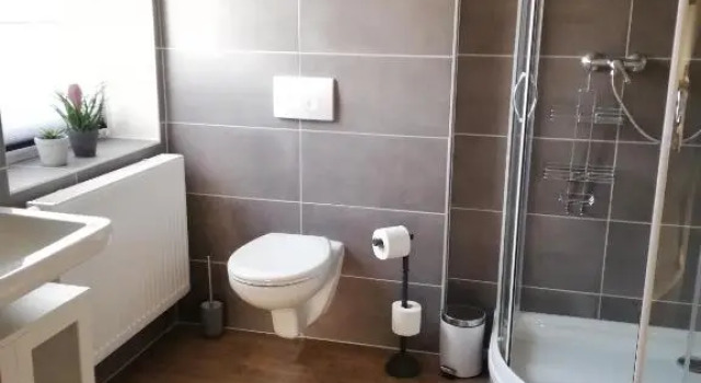 FeWo Königstein, Prenota Hotel Hotel a Garz con parcheggio, Parcheggio