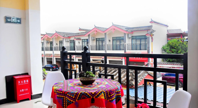 Kunming Shilin Home Inn Hostel, Boek Hostel Shilin Yunnan