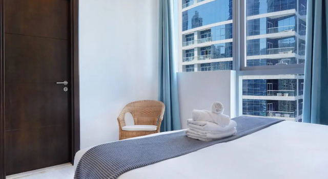 Maison Privee - Stunning Apartment w/ Dubai Marina View, Забронировать Апартаменты/квартира Апартаменты Эмирата Дубая, рядом с Dubai Marina Yacht Club, Апартаменты/квартира