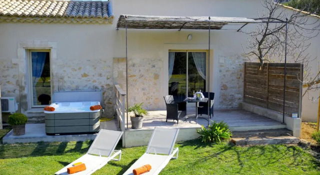 Номер Deluxe Maison CHENET - Les Chambres Entre Vigne et Garrigue - Teritoria