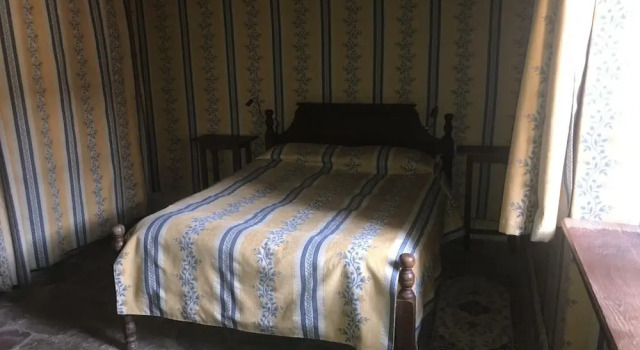 Трёхместный номер Standard Auberge de lAbbatiale