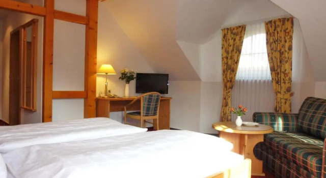 Двухместный номер Comfort с балконом Landhaus Müritzgarten Hotel garni