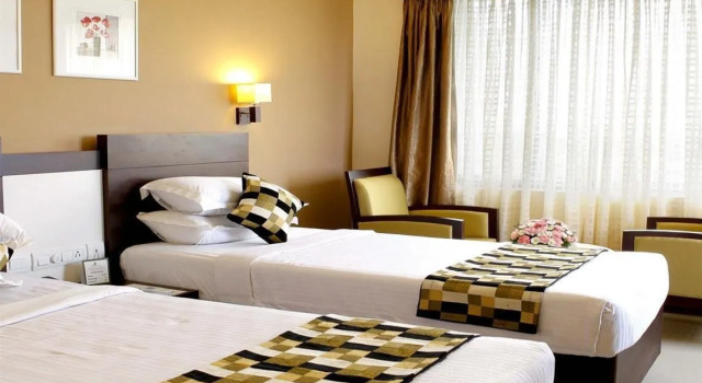 Cochin Seaport Hotel, Забронировать Отель Бизнес-отели штата Кералы, 4* 5*
