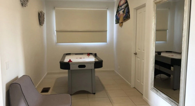 Cowes Holiday Haven - Property NO.2, Book Hotel Cowes 